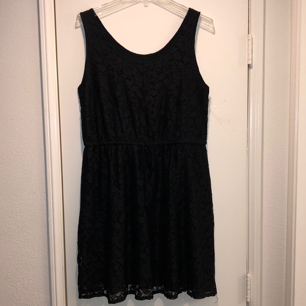 Brand new! Black lace Kenzie dress size Large w/ functional elastic cinch waist